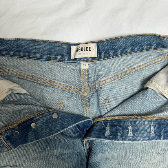 Agolde Dee Shorts - Picture 4 of 5